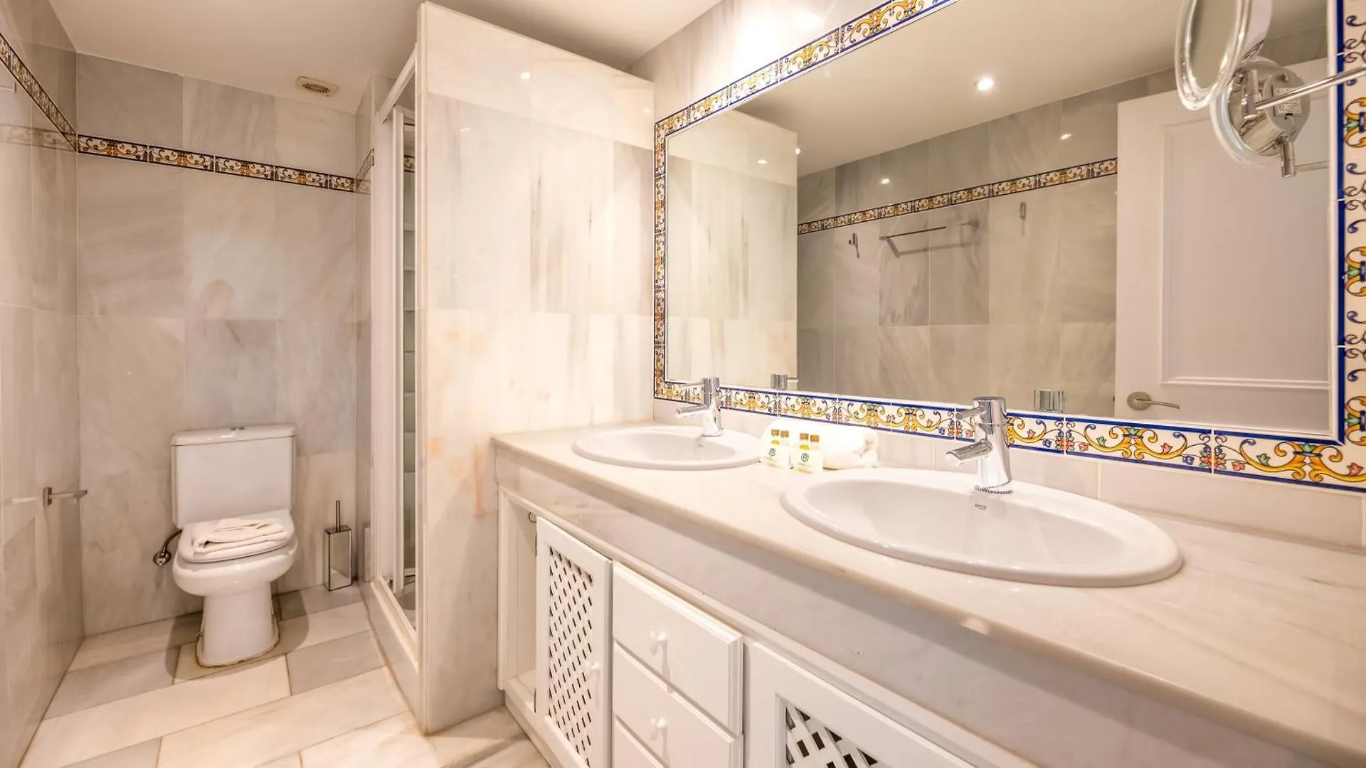 Penthouse Boutique Suite Marbella Apartmán